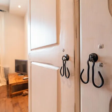 Cozy 1bd - 2 Min To Metro & Center By Flat Mаnager Daire Sofya